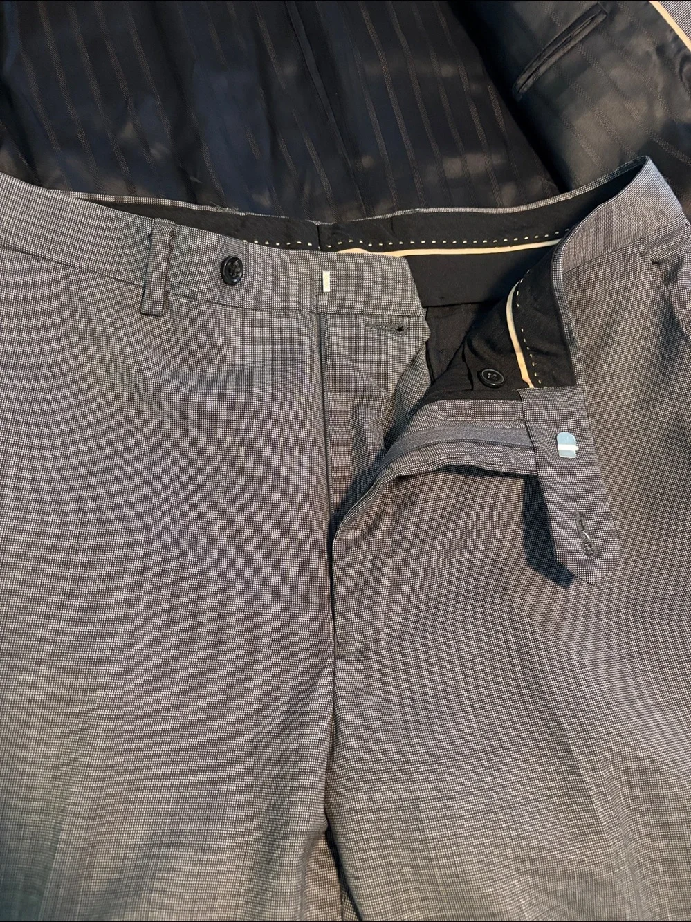 Calvin Klein Men's Gray 100% Wool Two-Button Career Wear Suit Jacket
